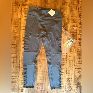NEW Fabletics High-Waisted Motion365+ Moto Leggings Storm Cloud XL/12-14